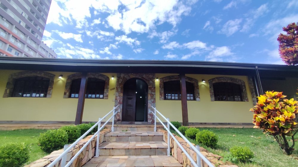 Casa - Venda - Vila Paraíso - Botucatu - SP