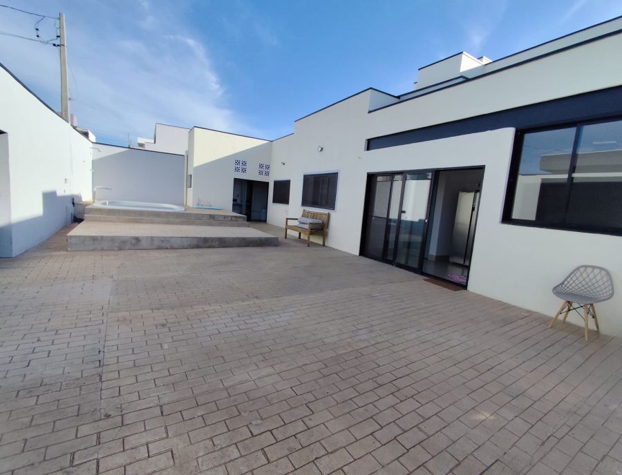 Casa - Venda - Villas Paraso - Botucatu - SP