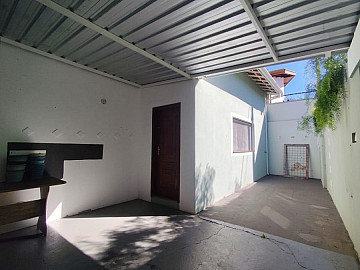 CASA T�RREA NO CAMBU�